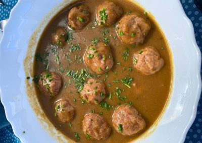 Eat in Spain like a local