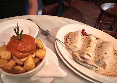 Barcelona's Gothic Quarter - Patatas Bravas and Cannelloni at Bodega la Palma